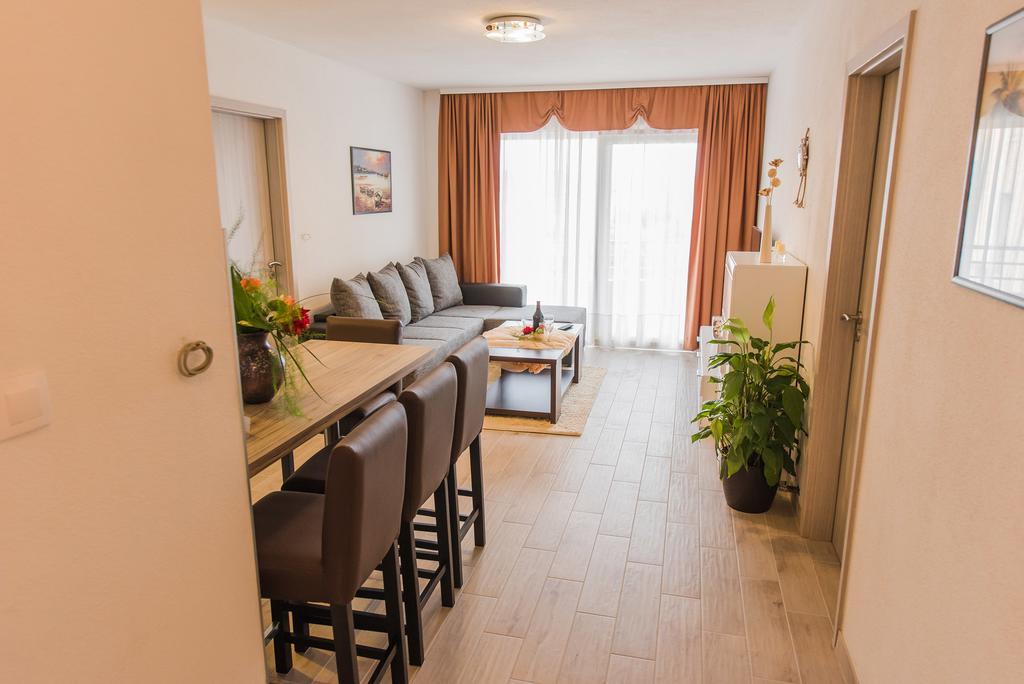 Apartment Grabovac Kaštela Oda fotoğraf