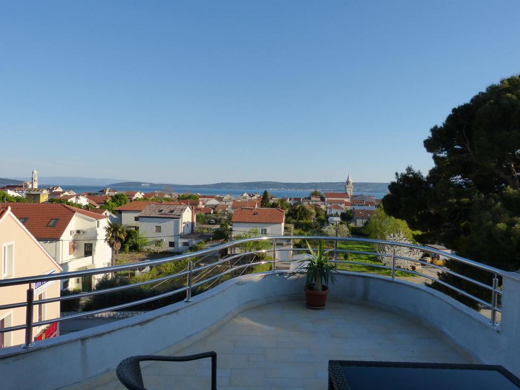 Apartment Grabovac Kaštela Dış mekan fotoğraf