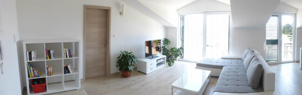 Apartment Grabovac Kaštela Dış mekan fotoğraf